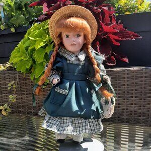 Anne of Green Gables Porcelain Doll 11"
